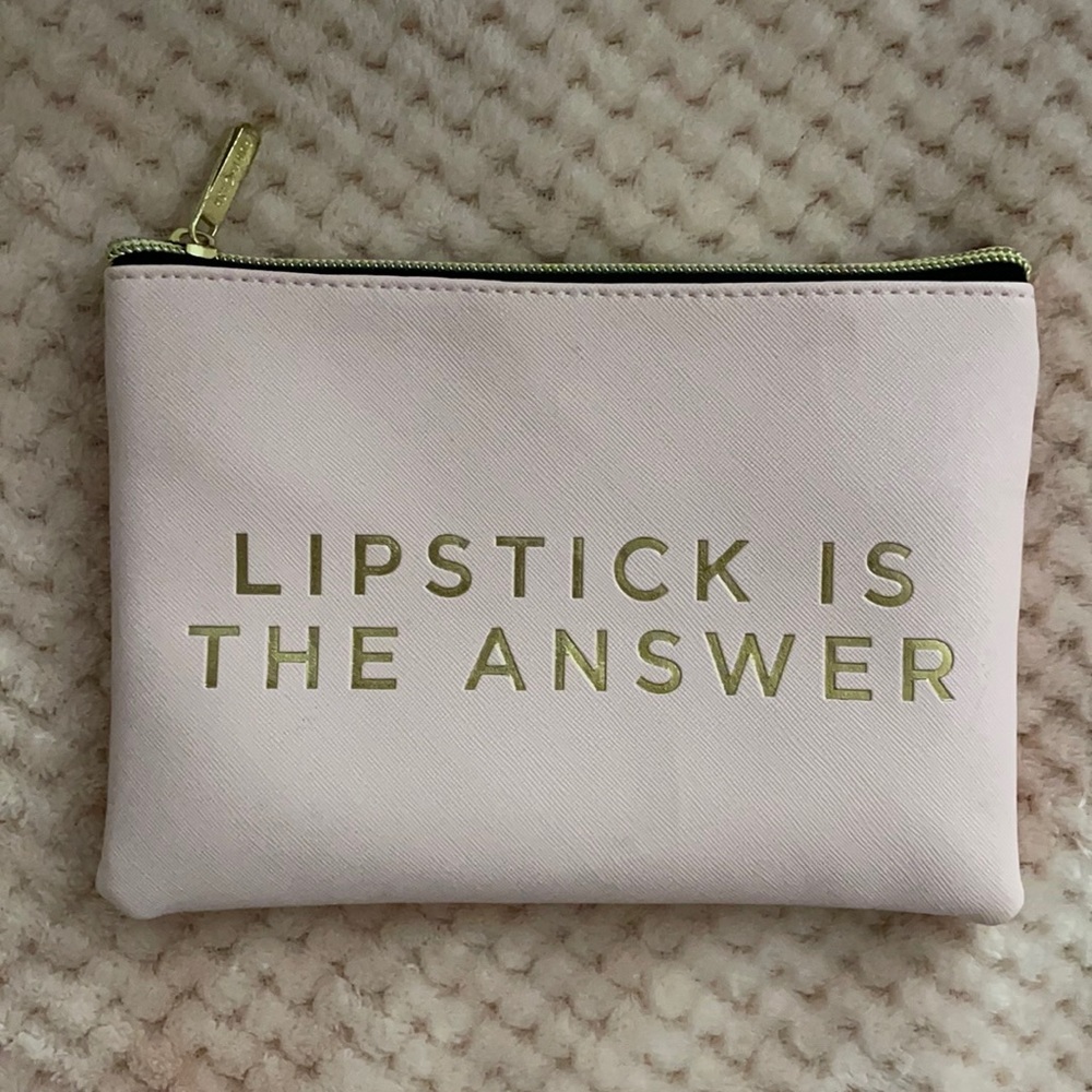 Lip zip